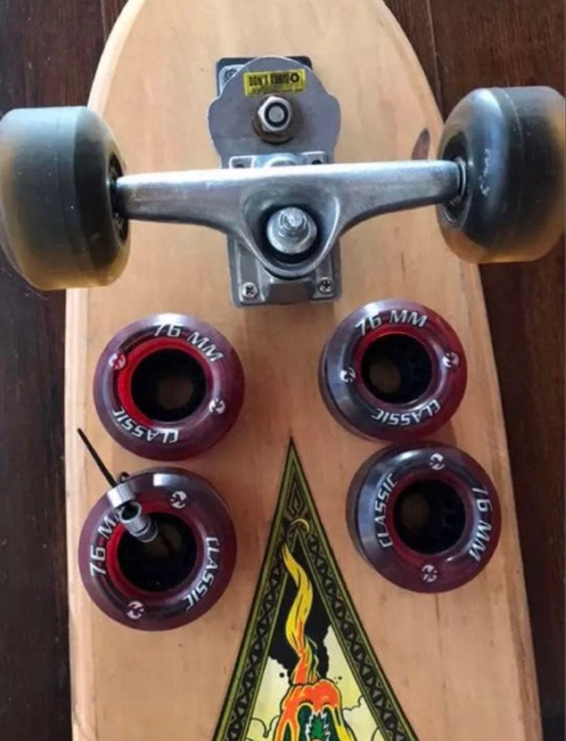 POWELL 1996 ロングスケートボード　コンプリート　新品のウィール付き
