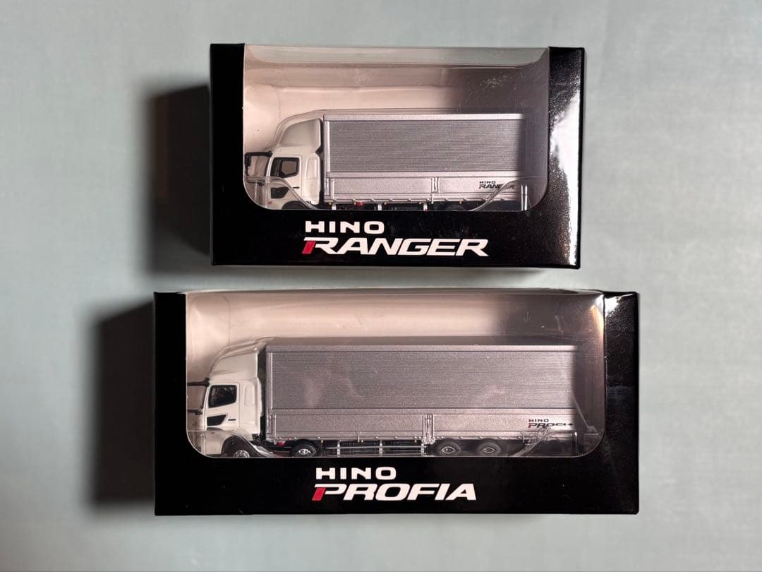 【非売品・新品】日野 プロフィア & レンジャー ミニカー 2台セット 1/80