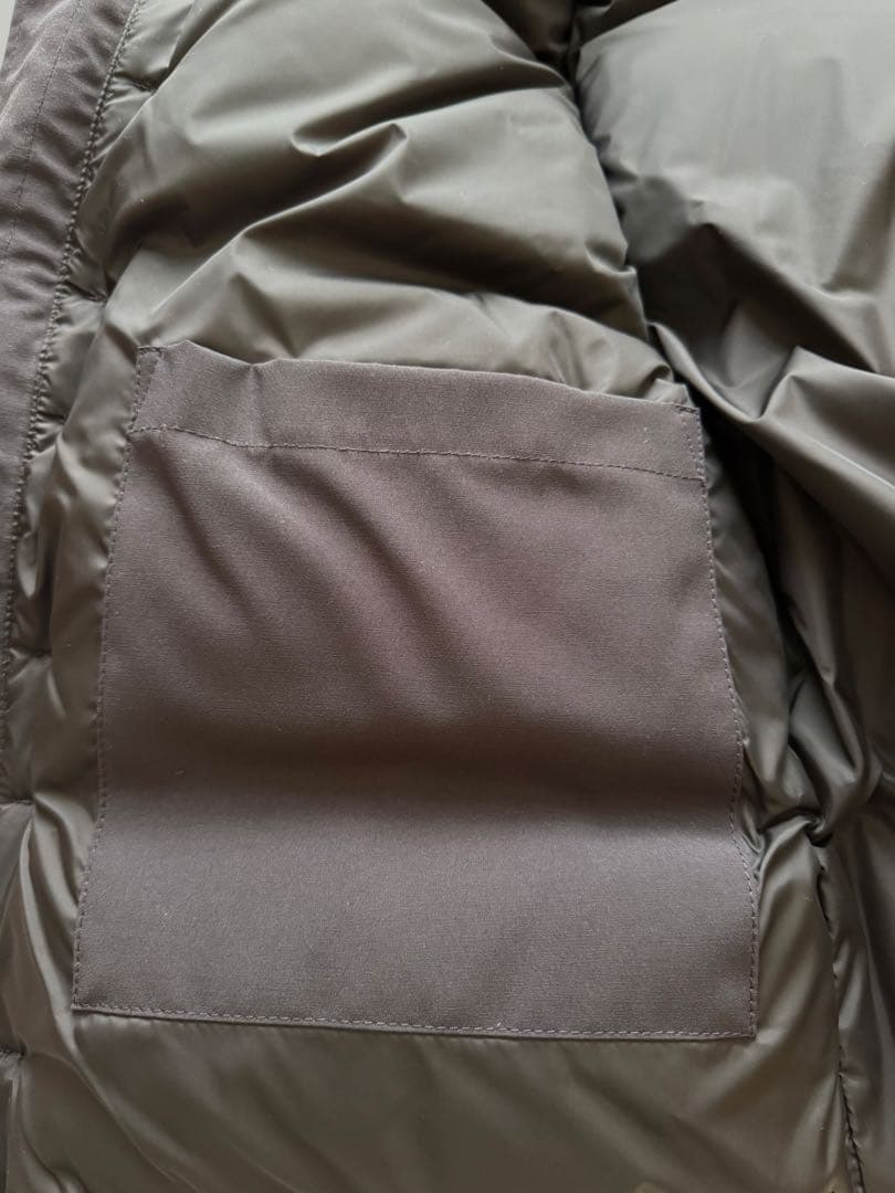  　ダウンベスト　濃紺　M　 ２３０２JM R　美品