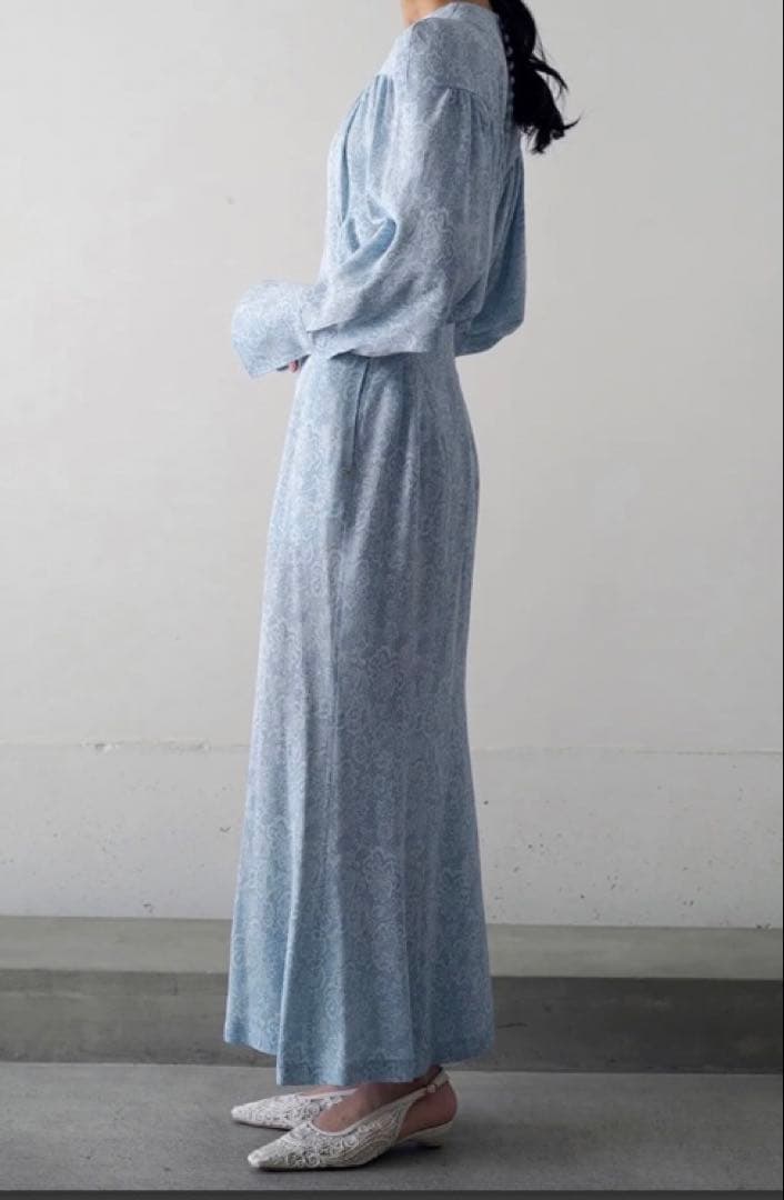 専用Floral Pattern Rayon Jacquard Dress