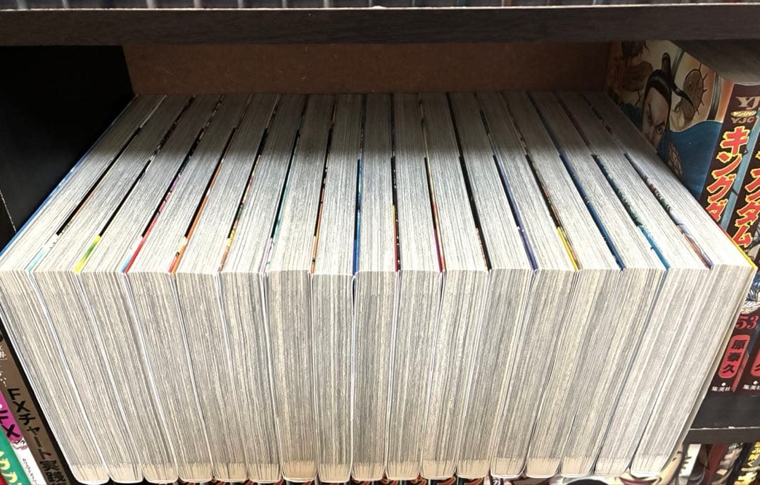 【美品】キングダム　1〜77巻　全巻セット＋関連本9冊　計86冊セット