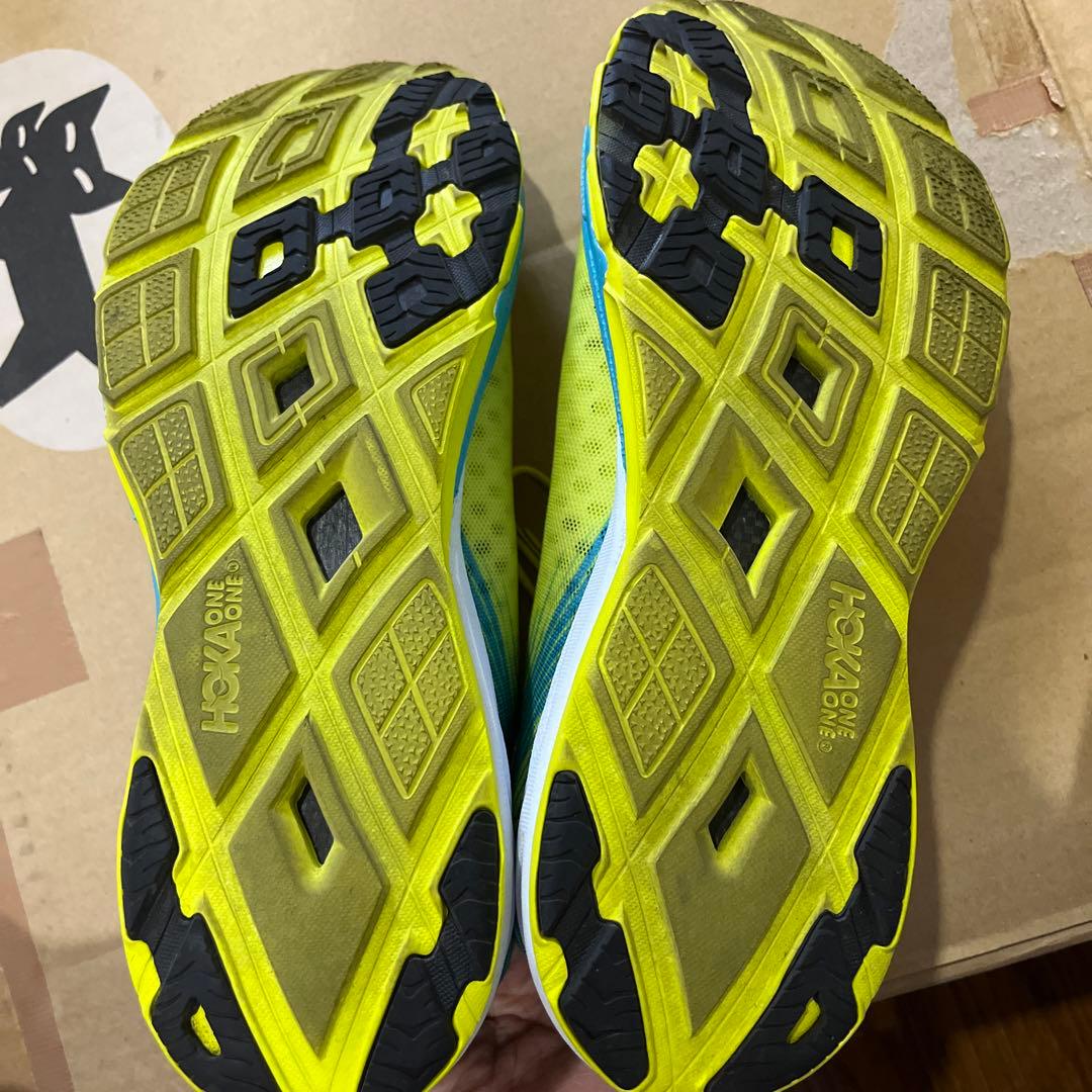 HOKA 25センチ