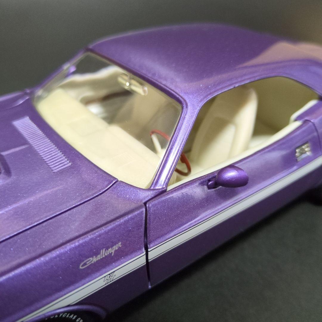1/18ミニカー　Dodge Challenger R/T 1970