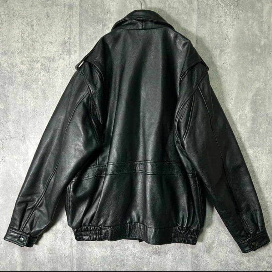 牛革　日本製　 ヴィンテージ レザージャケット　革 A2 短丈　黒　XL
