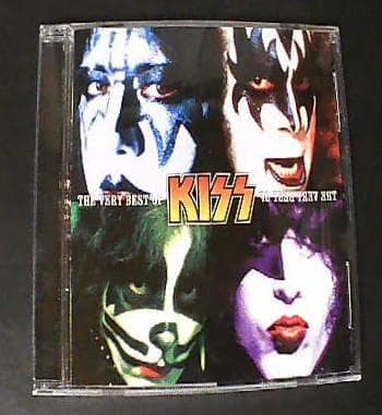 『KISS』