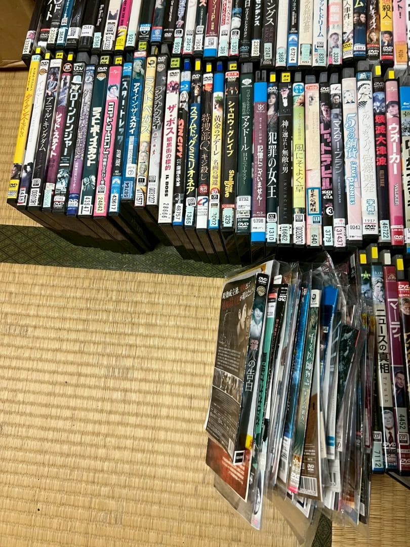 レンタルアップ　DVD　Blu-ray　ブルーレイ　大量　まとめ　約400枚