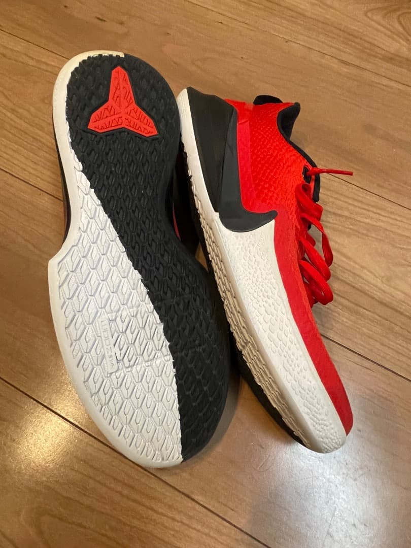 NIKE コービー　マンバフォーカス　ユニバーシティレッド　27.5cm