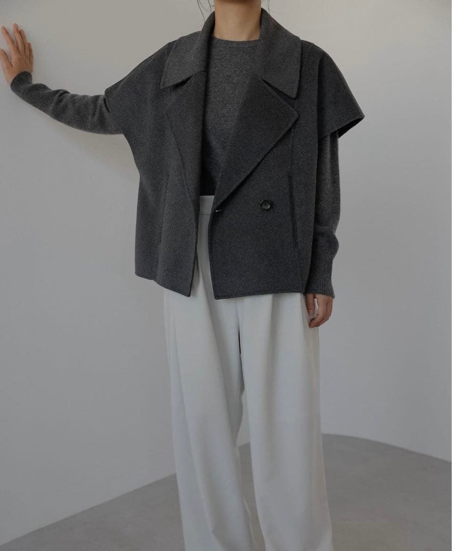 ナエ　Na.e Standard Wool Vest チャコール ウールベスト