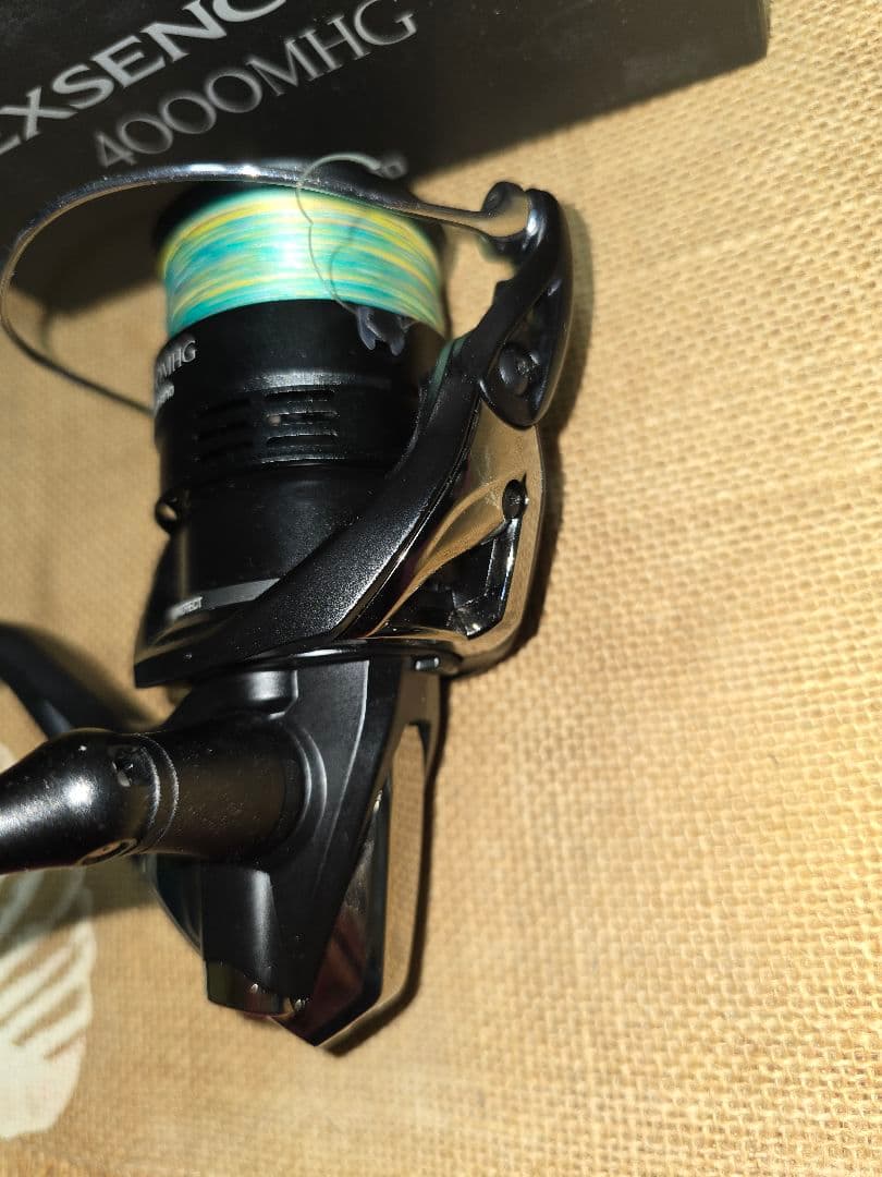 SHIMANO 20EXSENCE BB 4000MHG リール