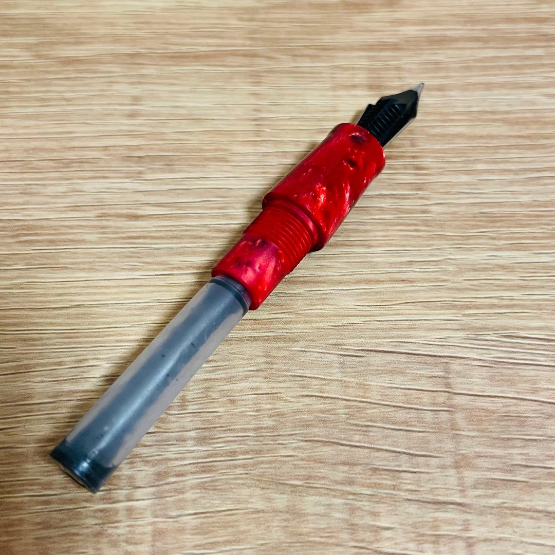 D*e様 【美品】万年筆 デルタ ドルチェ 赤 レッド