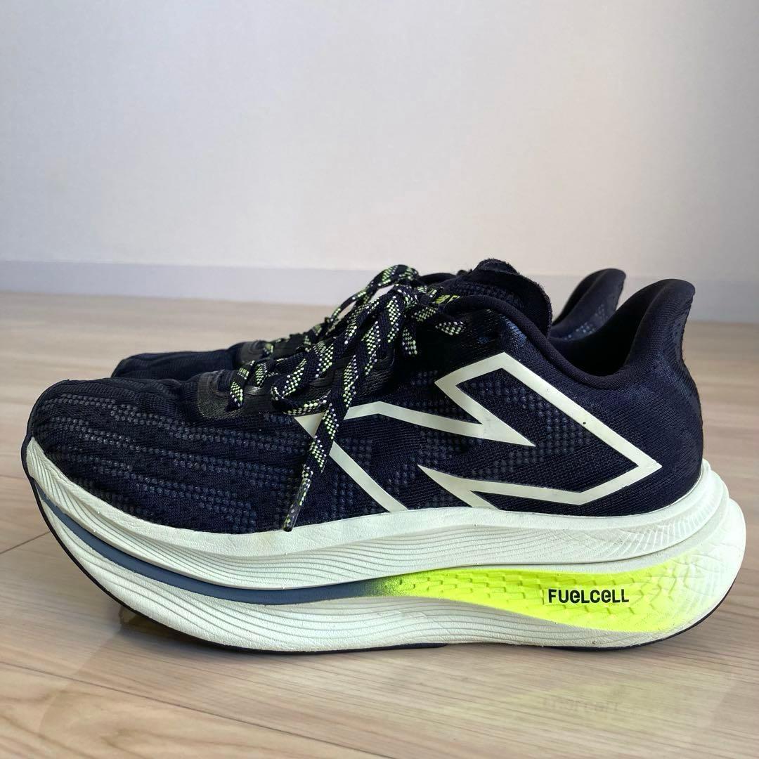 ✨定価24200 円✨FuelCell SuperComp Trainer v2