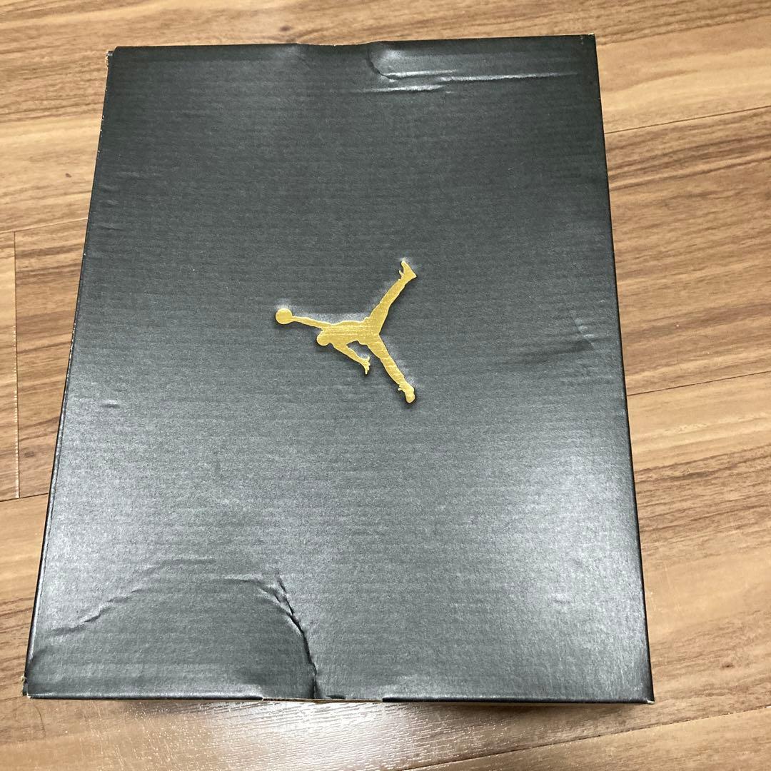 t*o様 Nike Air Jordan 1 Mid (GS) 赤／黒 23.5
