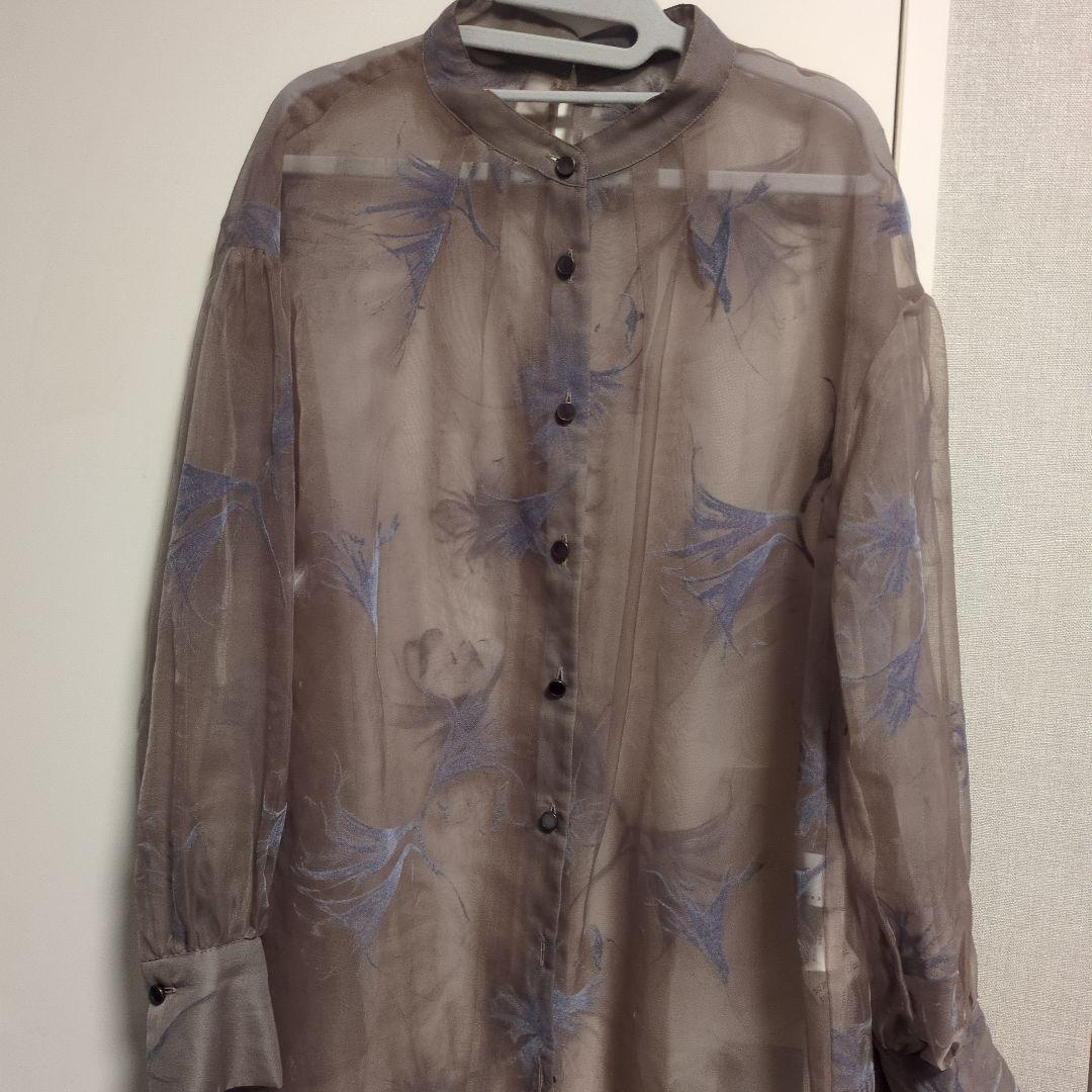 マホロオギノ　lily flocky blouse