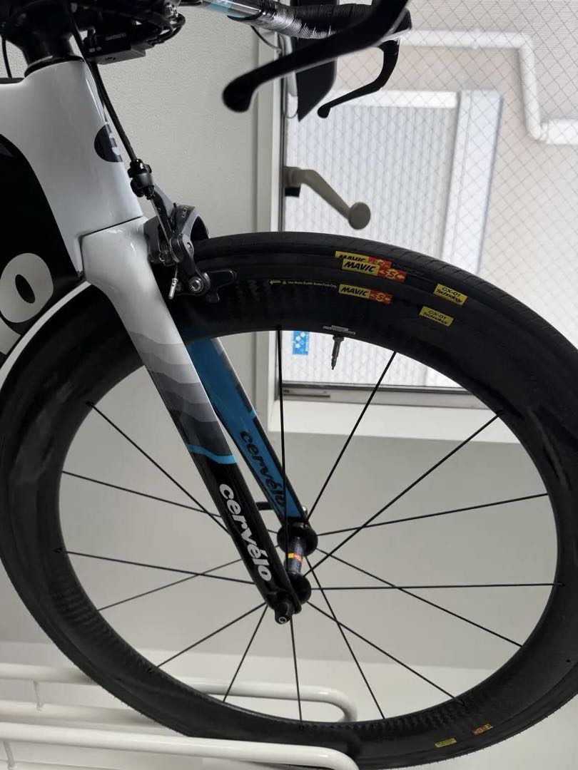 お値下げしました　cervélo P3 サイズ54 Marvic タイヤ