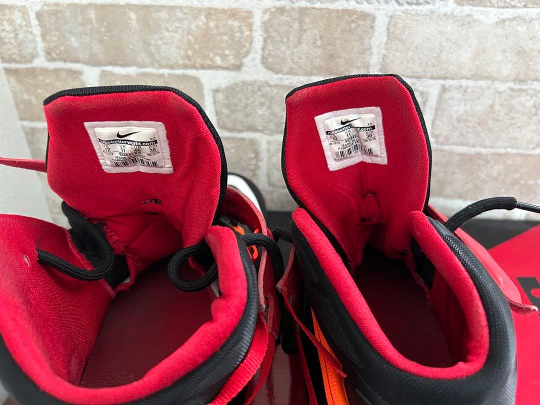 Nike Zoom Soldier VIII 黒/赤 30cm