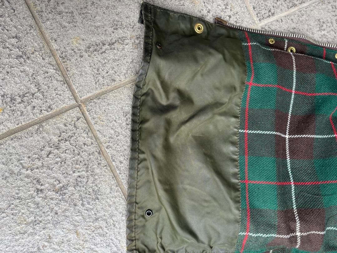 k*n様 美品　スリーワラント　Barbour　ノーザンブリア　オリーブ　C40
