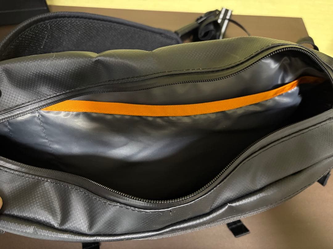 CHROME ウエストバッグ ボディバッグ KADET SLING BAG