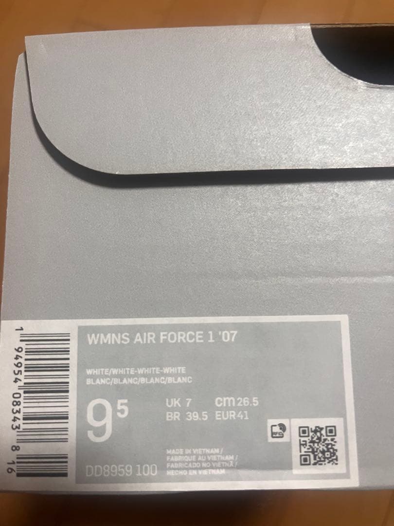 NIKE浦和レッズ WMNS AIR FORCE 1 '07レッド26.5cm