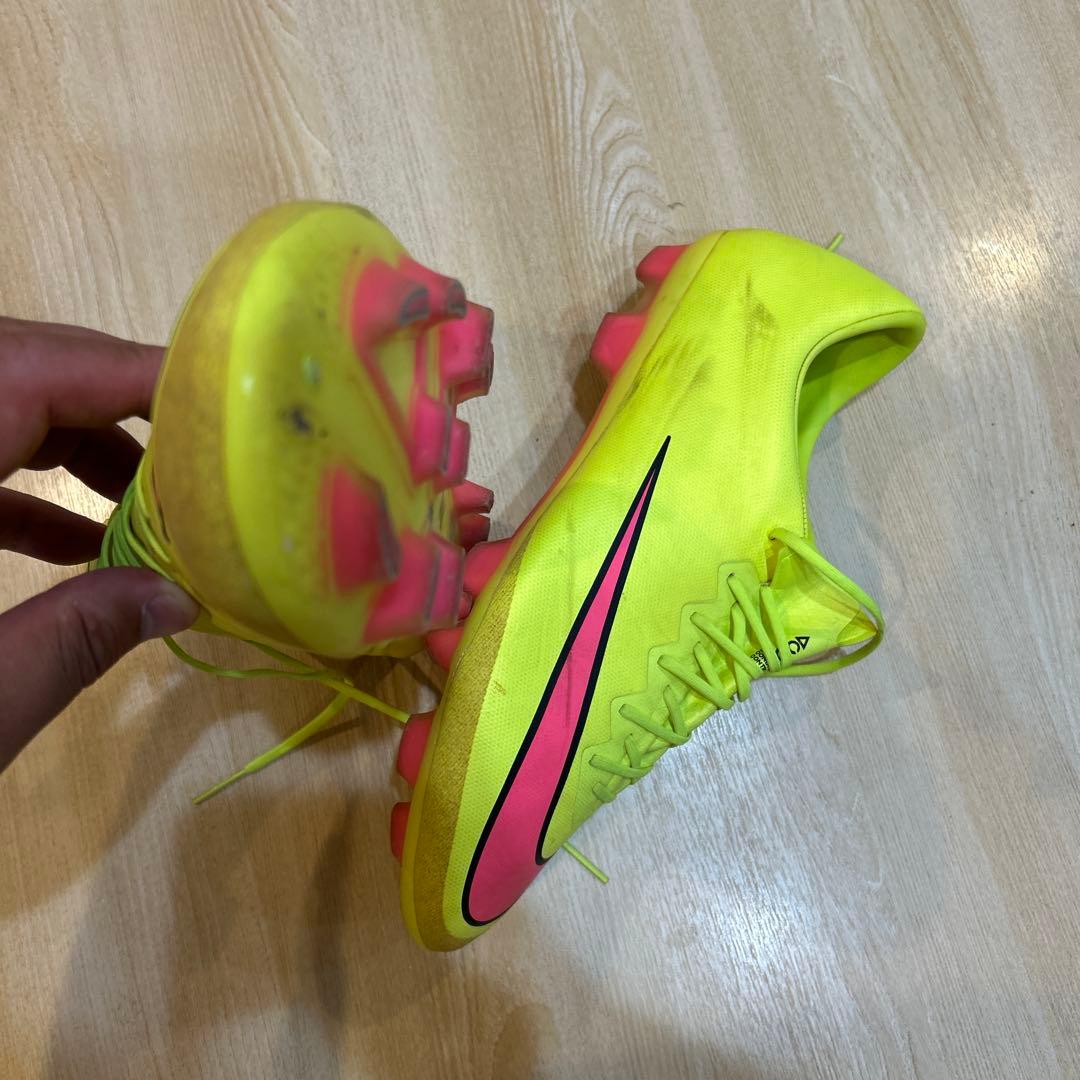 Nike Mercurial サッカースパイク