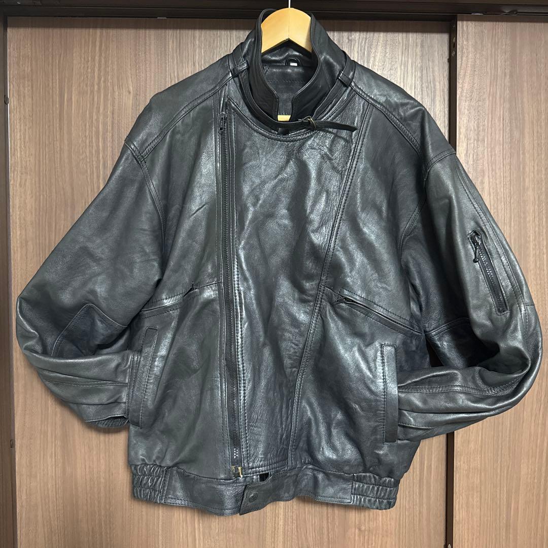 ヴィンテージ　ブラックレザーシングルライダースジャケット