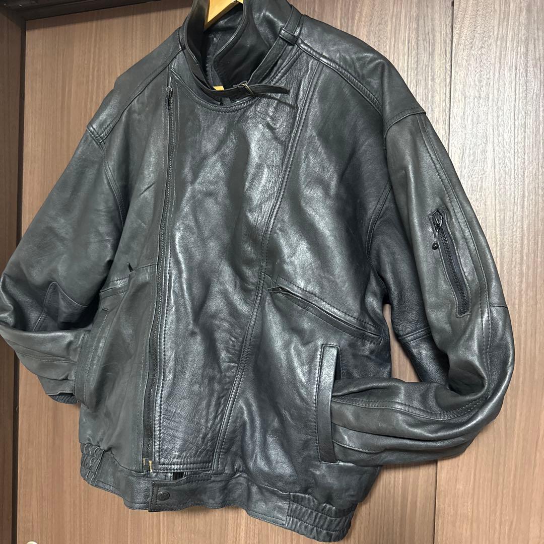 ヴィンテージ　ブラックレザーシングルライダースジャケット