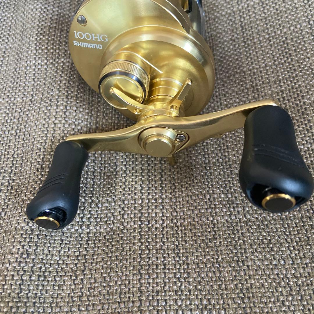 未使用品　カルカッタコンクエスト100HG シマノ