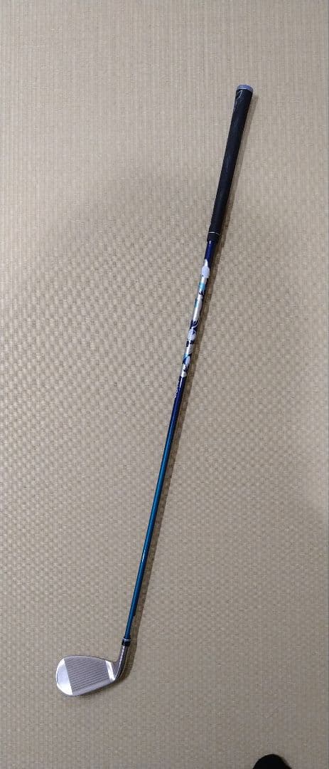 【美品】 ダンロップ XXIO12 7番 レディースアイアン 純正カーボン A