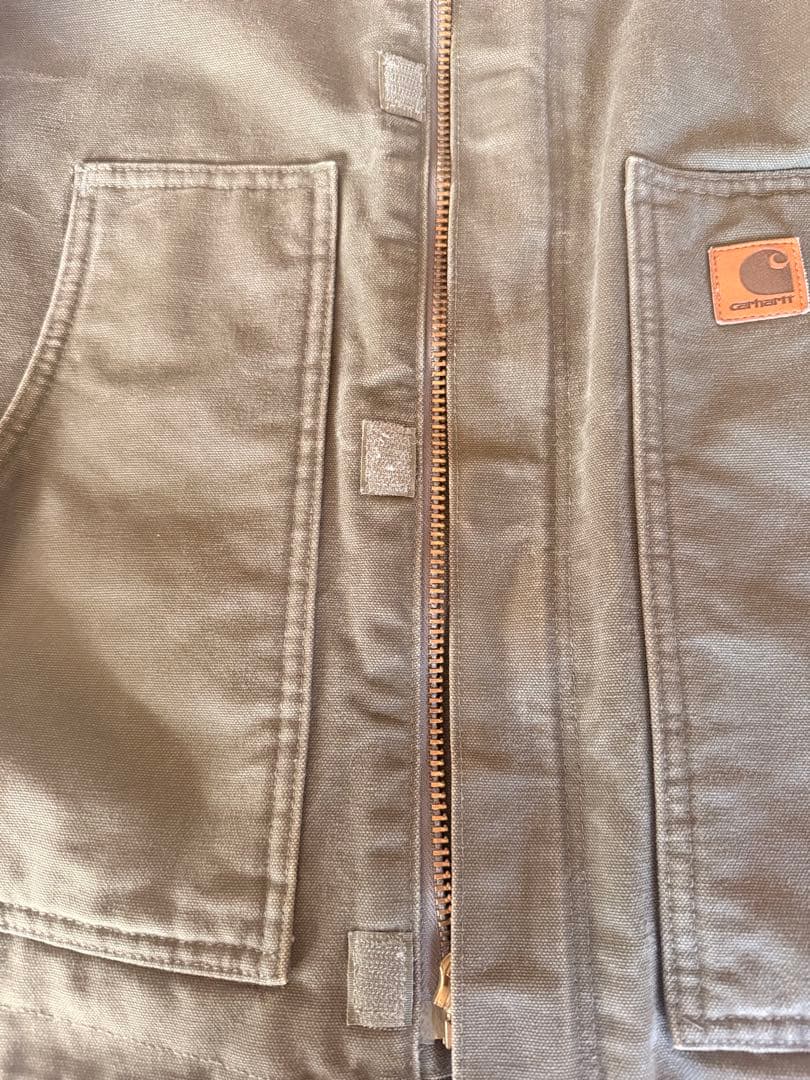 Carhartt オリーブグリーンジャケット USED