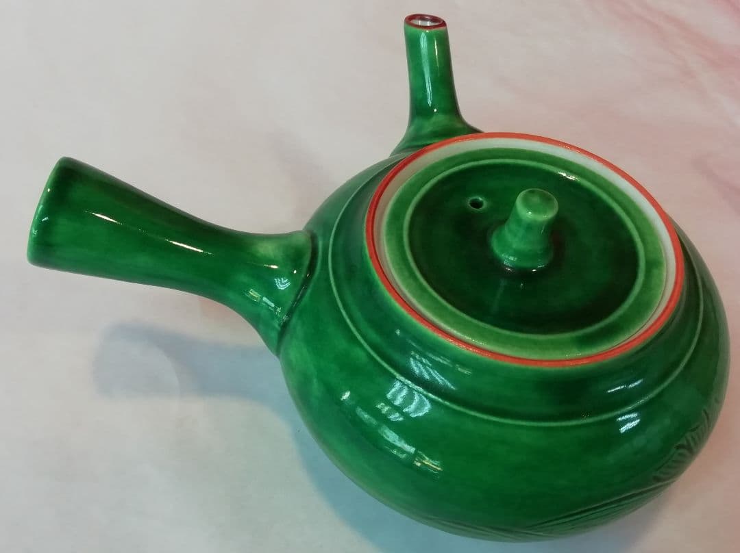 ２割値下げ!!京焼青交趾(あおこうち)？花彫急須　約350㏄170g