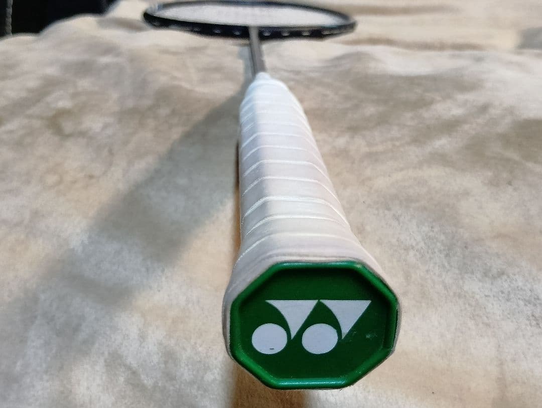 YONEX/ヨネックス ASTROX LITE 27i Nanomesh Neo