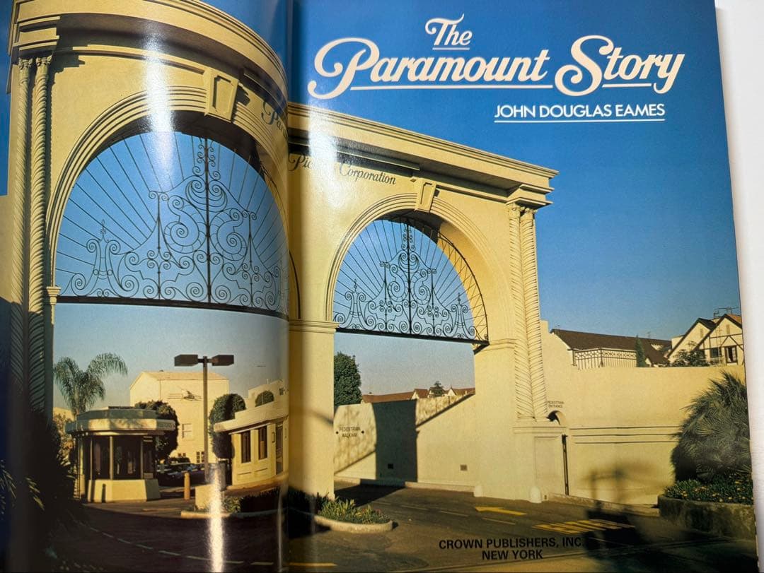 アート・デザイン・音楽 The Complete History of the Hollywood St