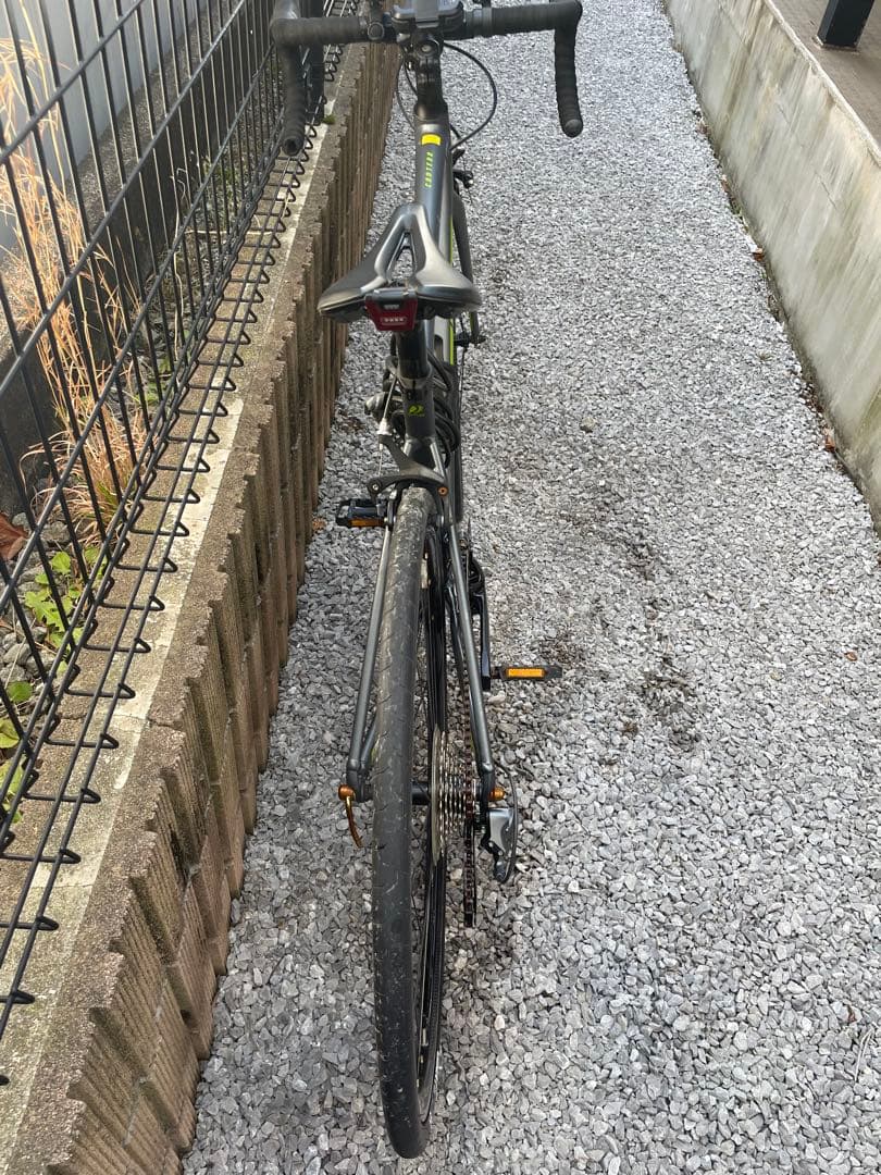 ジャイント 自転車 CONTEND 緑【直接渡し可】
