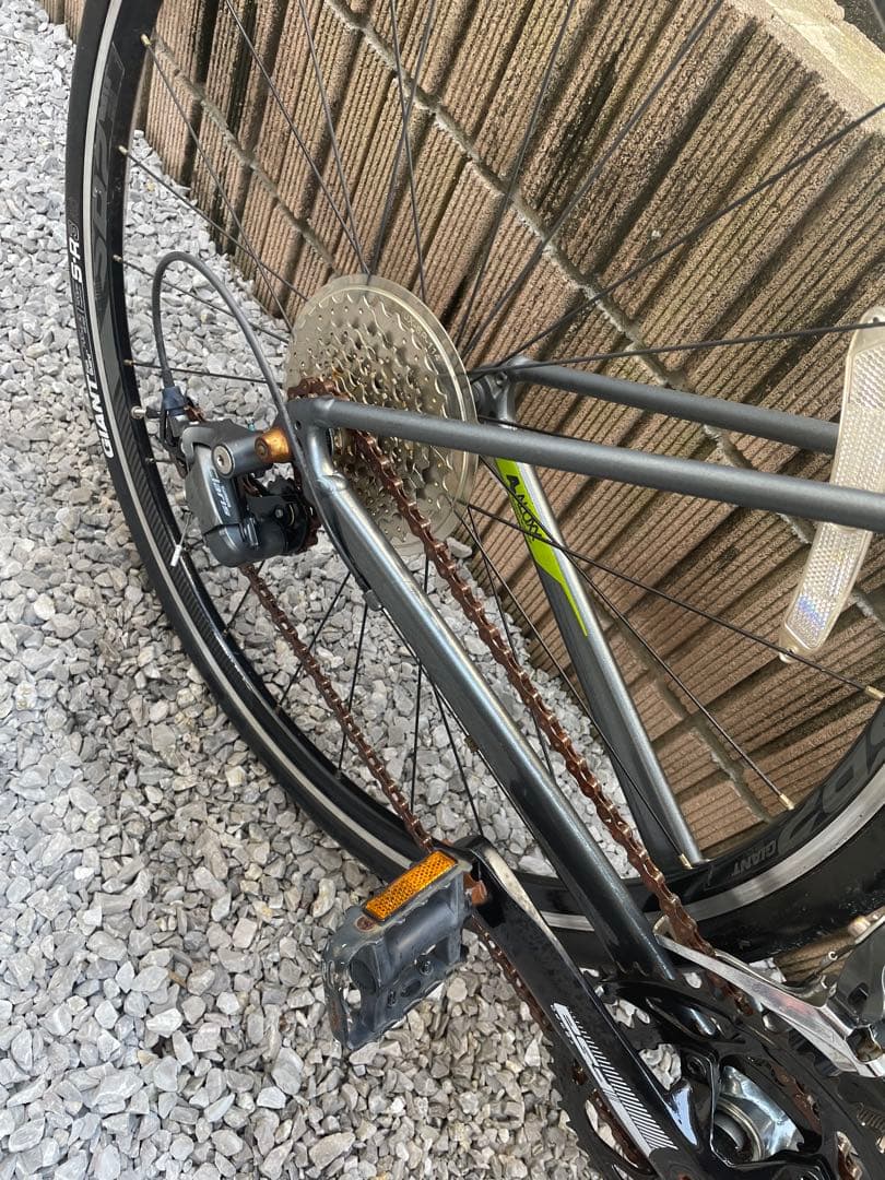 ジャイント 自転車 CONTEND 緑【直接渡し可】