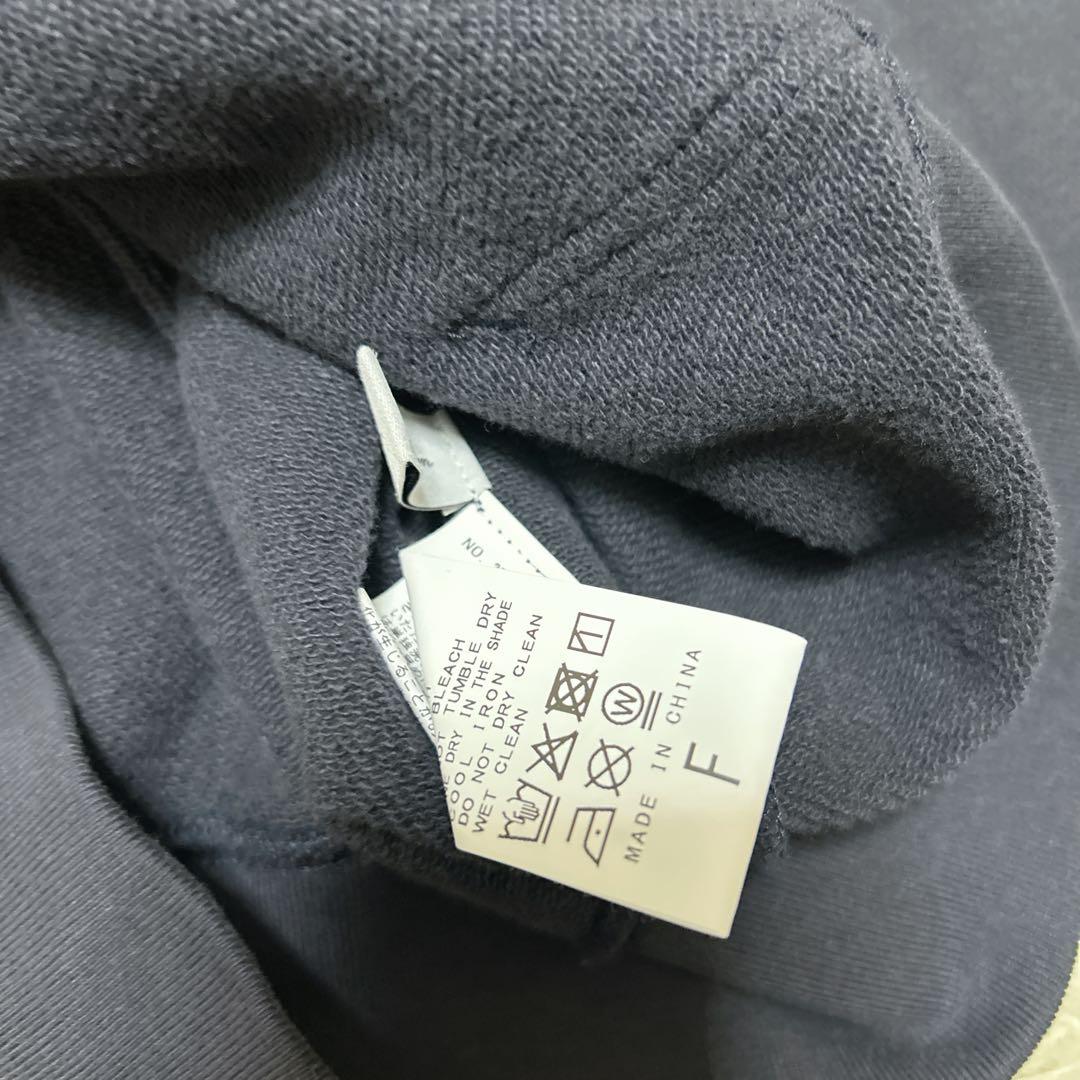 25年製　美品　spick&span バックプリントダブルジップパーカー　フリー