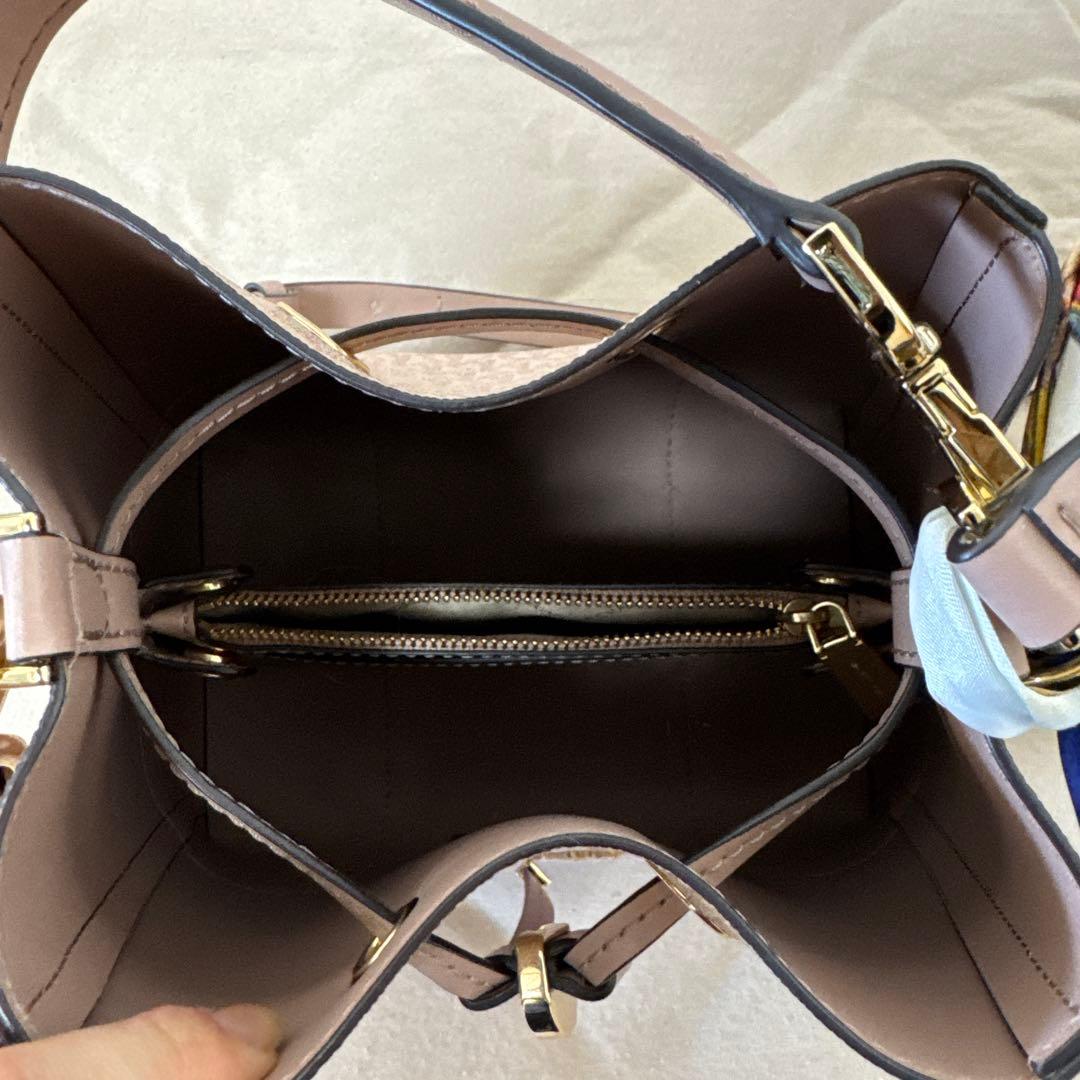 MICHAEL KORS バケットバッグ ピンク