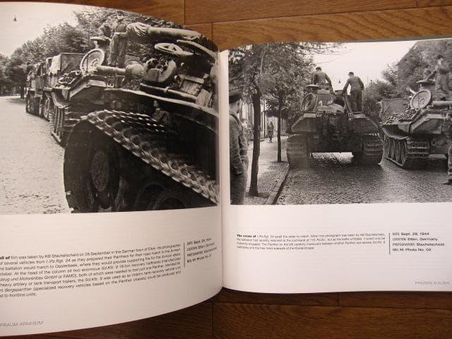 洋書 Kampfraum Arnheim: A Photo Study of