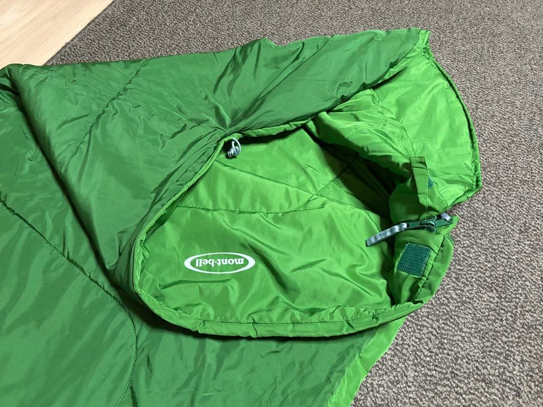 ★3シーズン対応・美品★モンベル　寝袋　スリーピングバック　テント　キャンプ