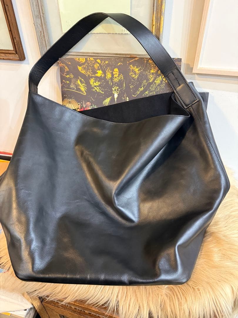 LEATHER SHOULDER BAG MADE BY AETA オーラリー