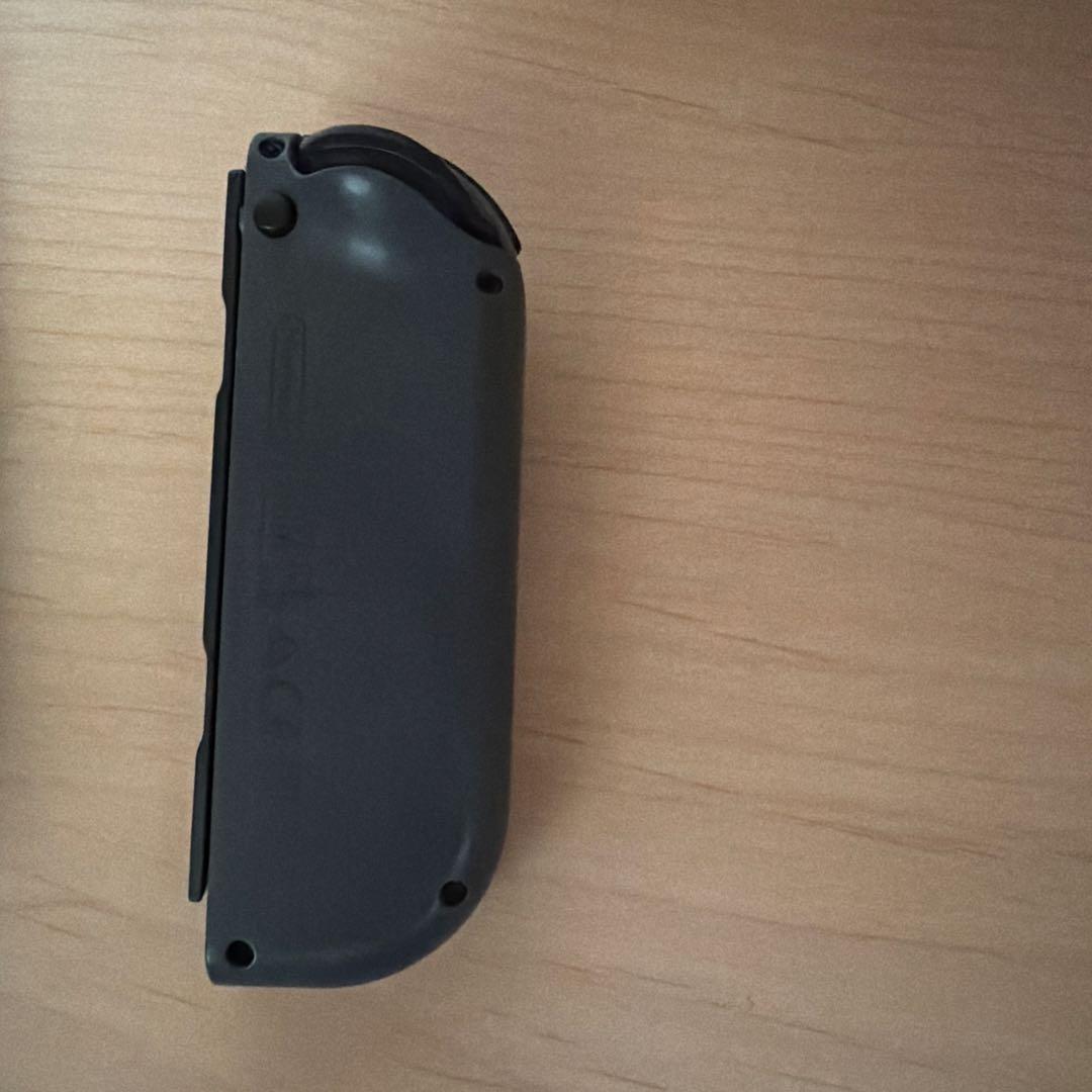 ニンテンドースイッチ　本体および付属品