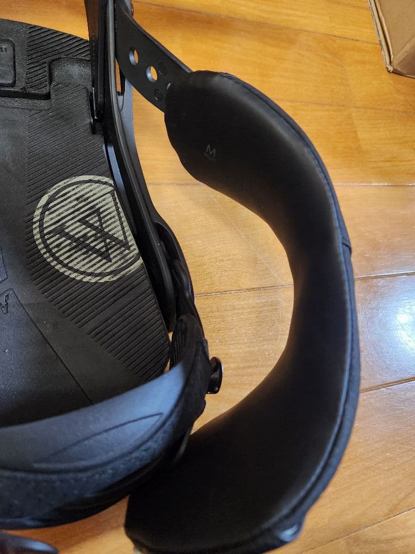 BURTON.MALAVITA.バインディング.Mサイズ