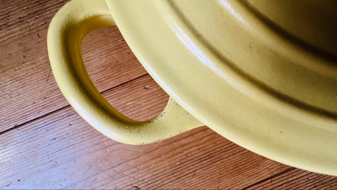 ル・クルーゼ　Le creuset ココットロンド18イエロー黄色　両手鍋