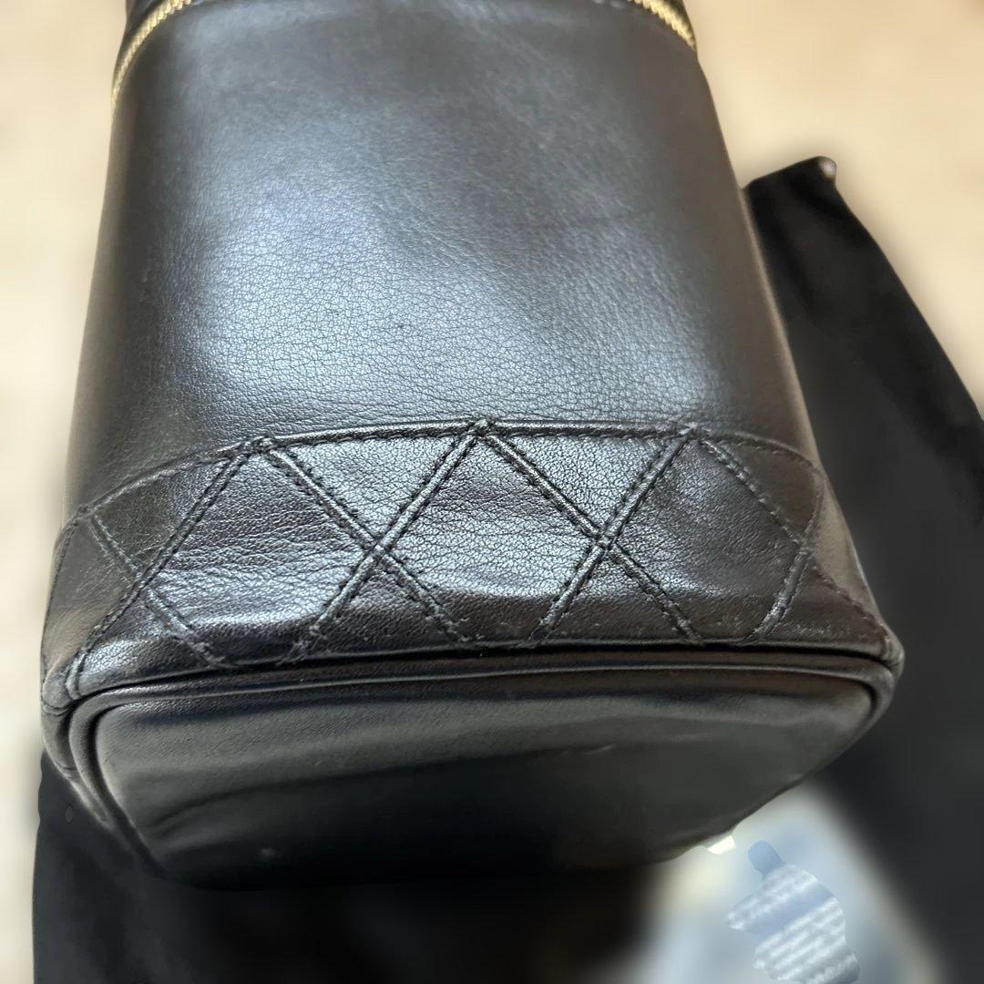 CHANEL バニティケース
