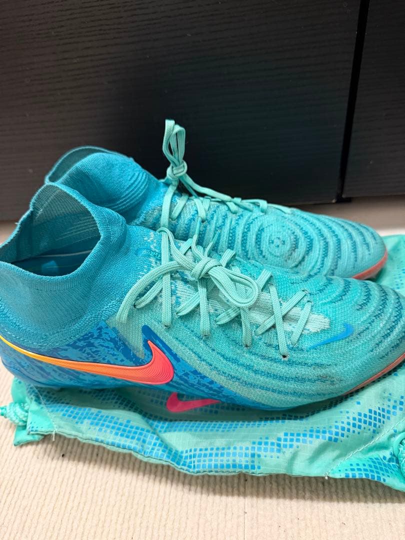 シューズ NIKE Phantom GX LUNA fg