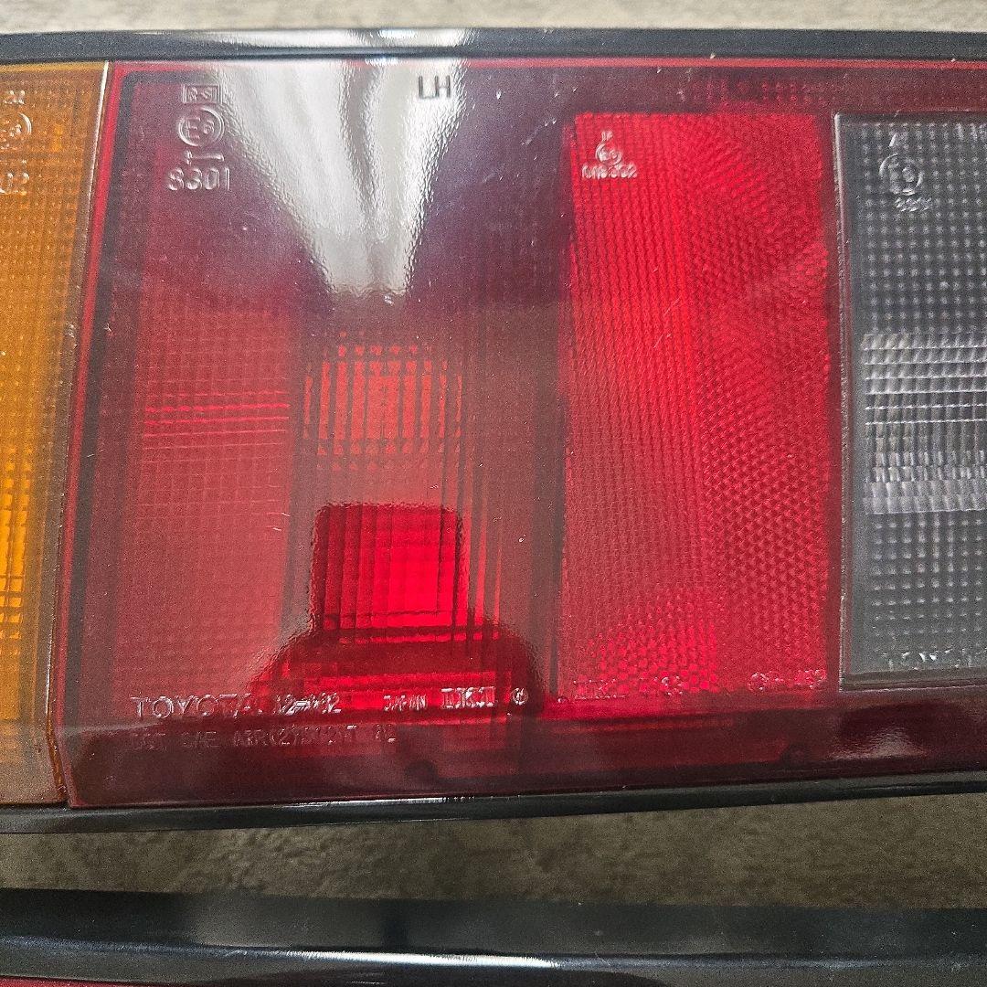 AE86テールランプ2個セット 値下げ交渉可