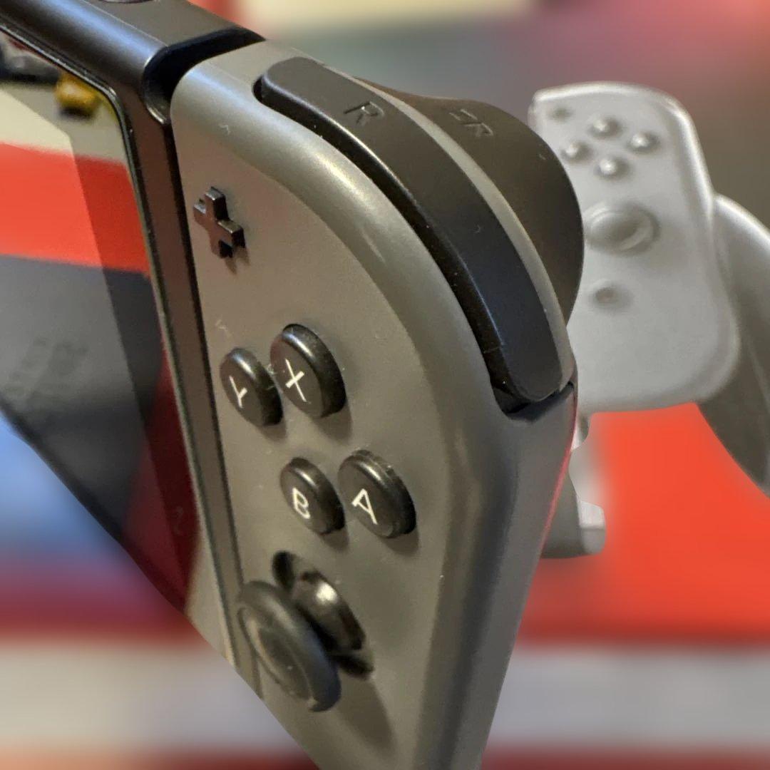 美品　Nintendo Switch