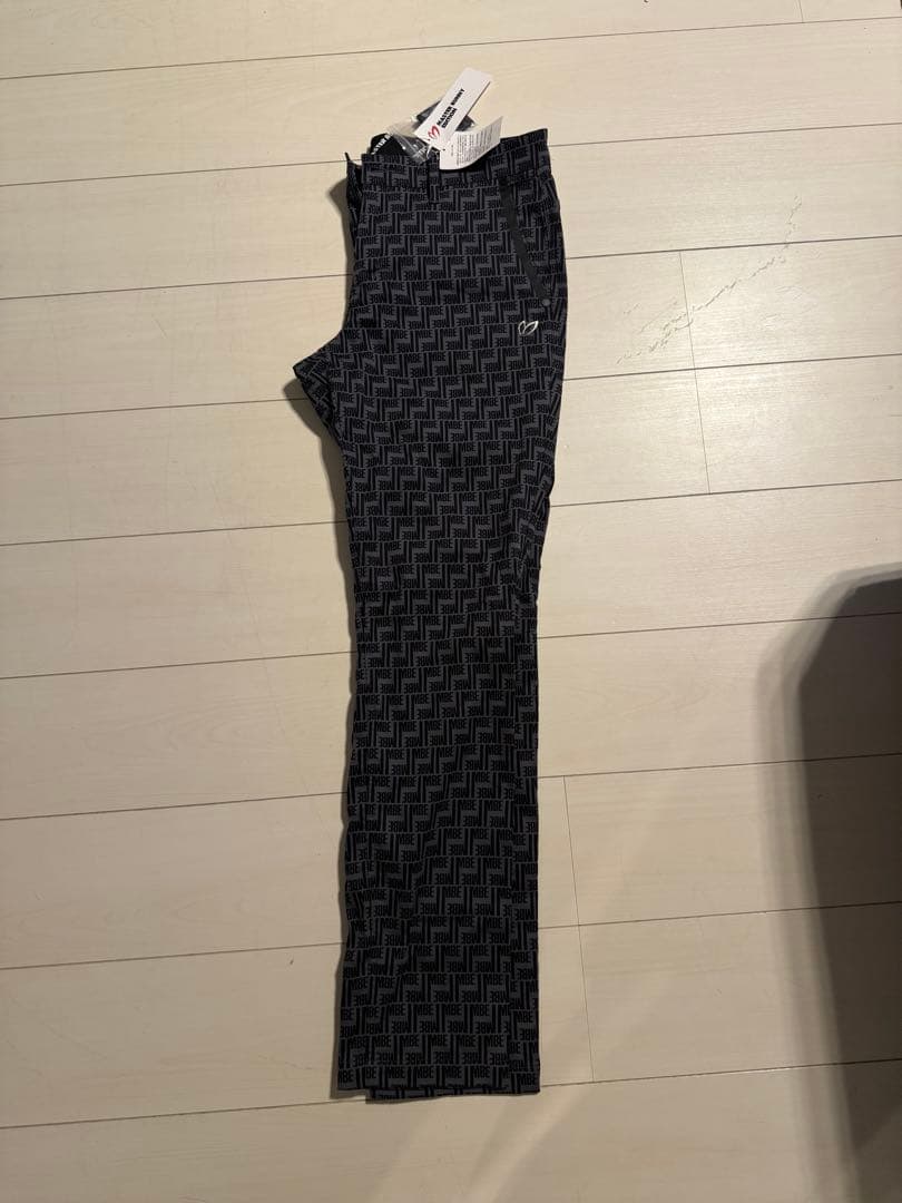 【未使用品】マスターバニーエディションメンズパンツ