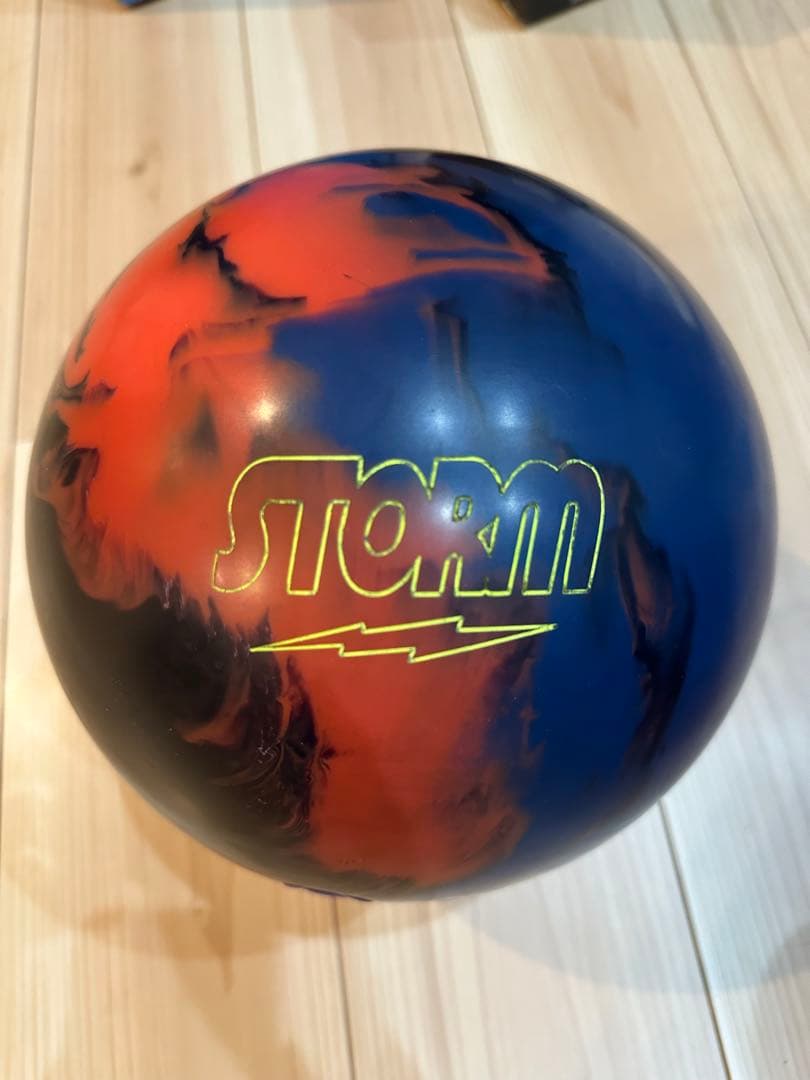 STORM NEUTRON PHYSX ボウリングボール