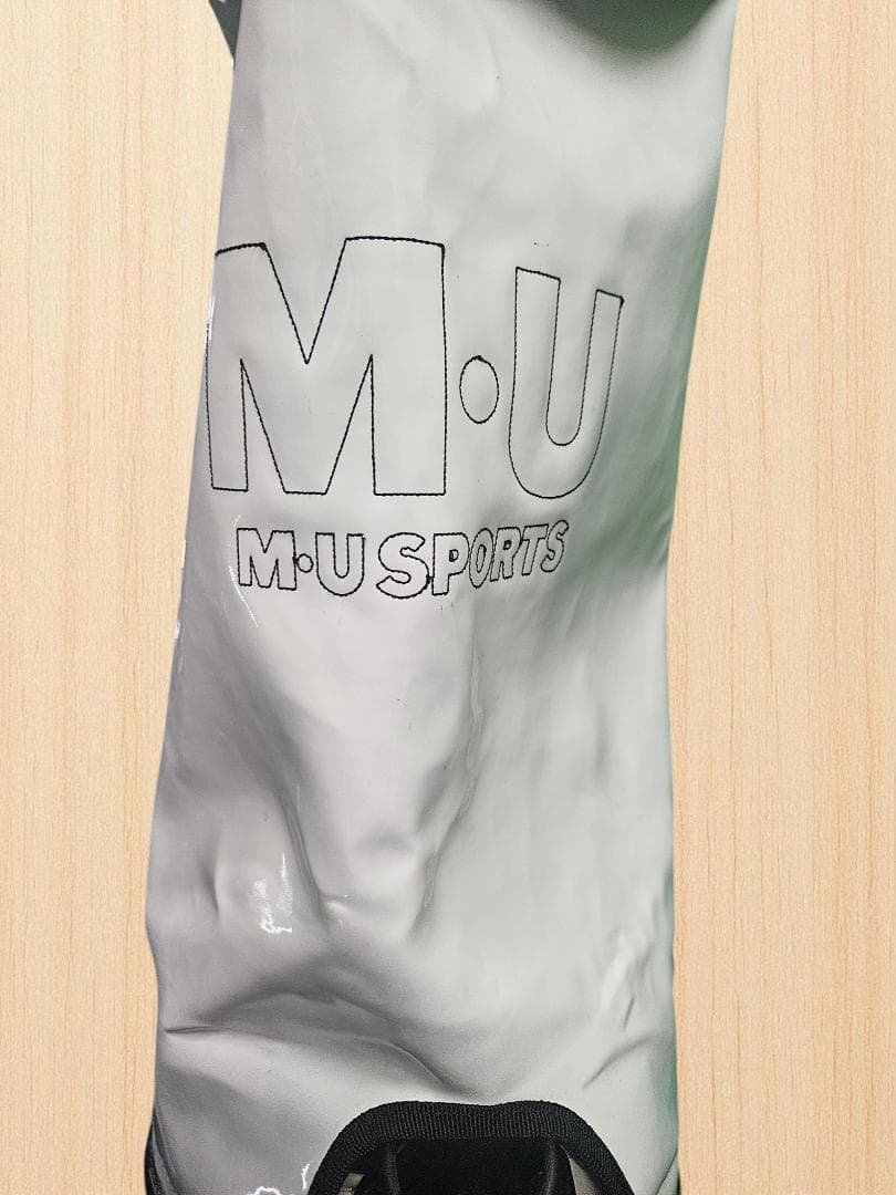 送料無料/超美品　M-U SPORTSエナメル高級 キャディバッグ ホワイト
