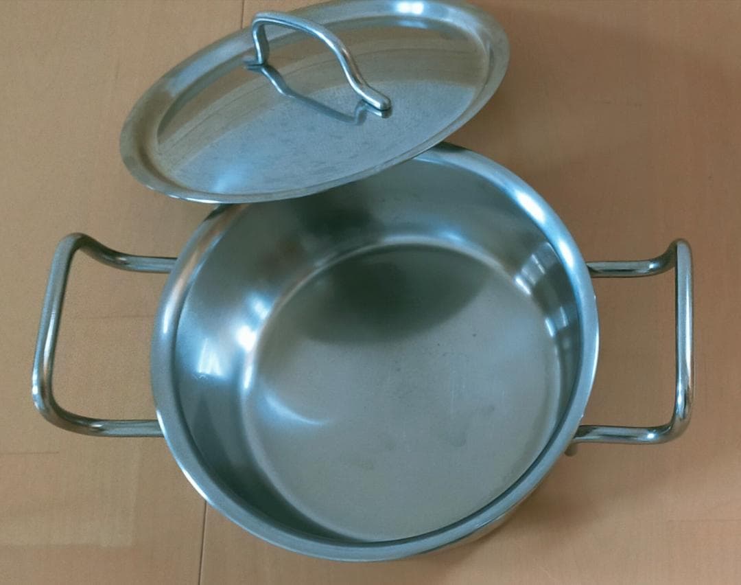 Geo 20cm、22cm両手鍋の2点セット