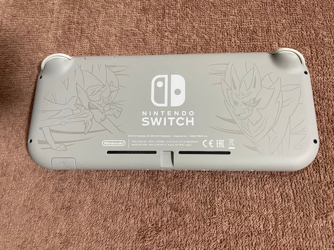 Nintendo Switch Lite ザシアン・ザマゼンタ 本体